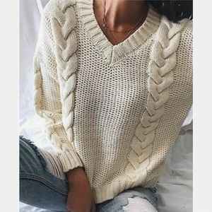 Ivory v neck cable knit sweater top